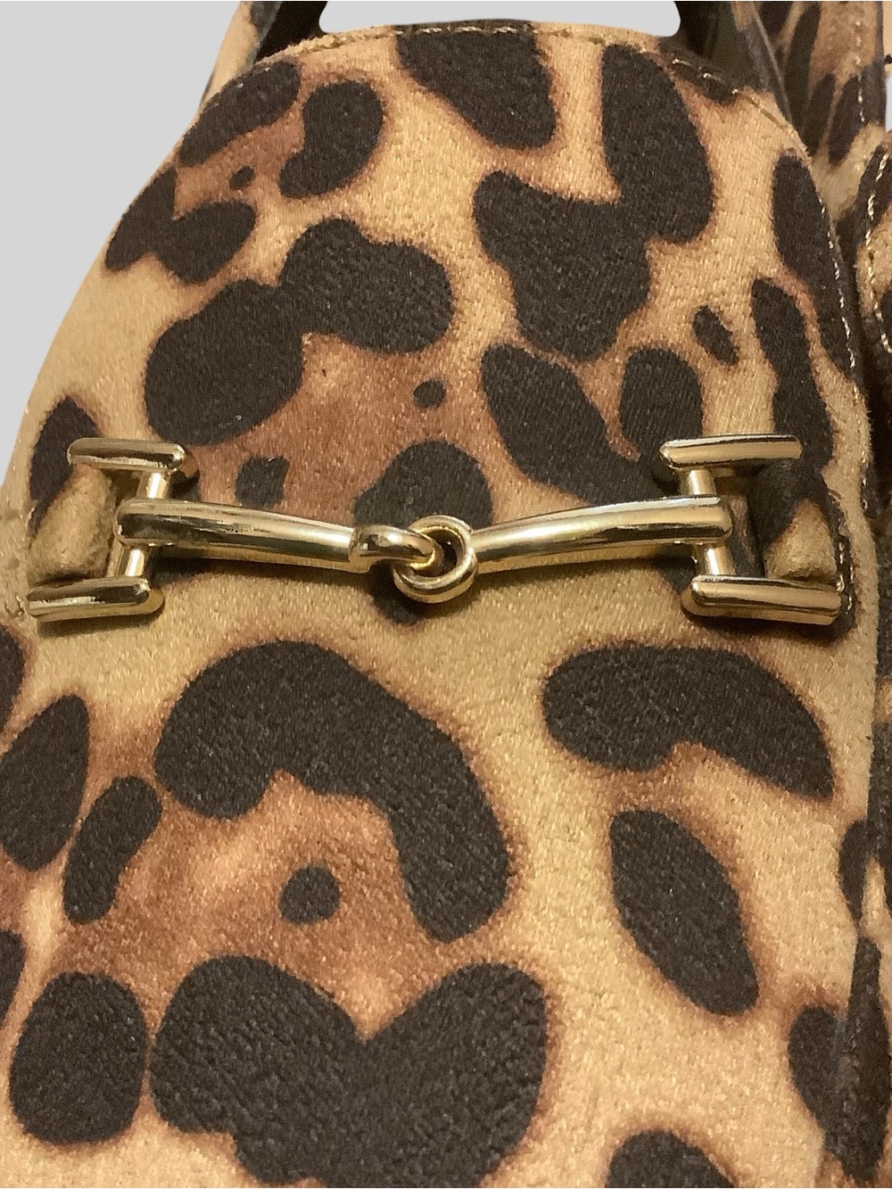 Kate and Mel Leopard Print Loafers Gold Hardware Women’s Size 7 - Picture 9 of 12